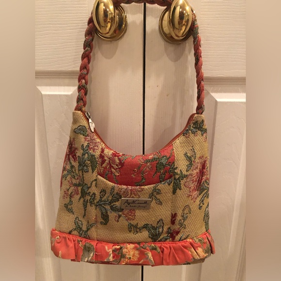 April Cornell for Isabella’s Journey Floral Tapestry Handbag 12” X 8”. - Picture 2 of 6